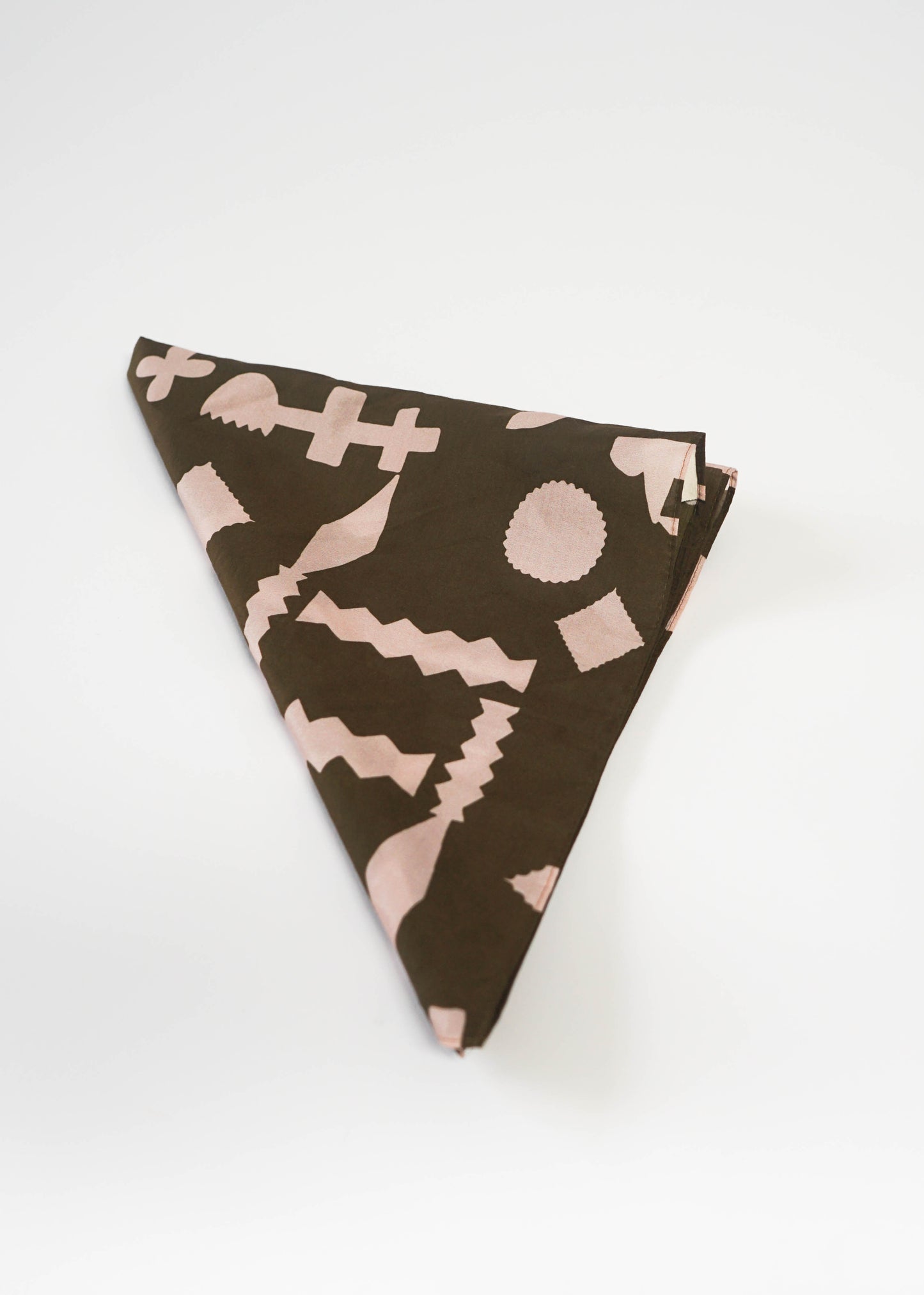 CUTOUTS BANDANA