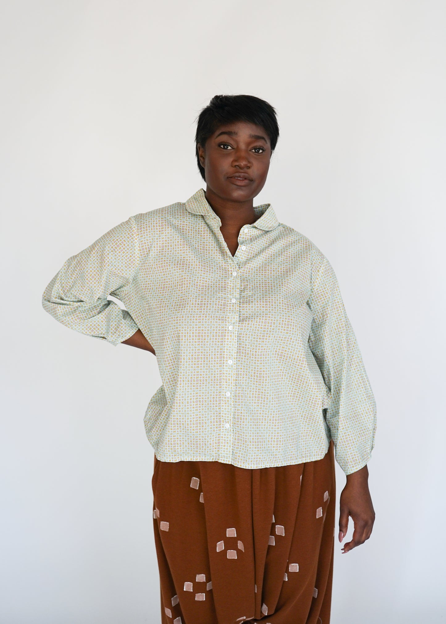 DART BLOUSE / FARMOR